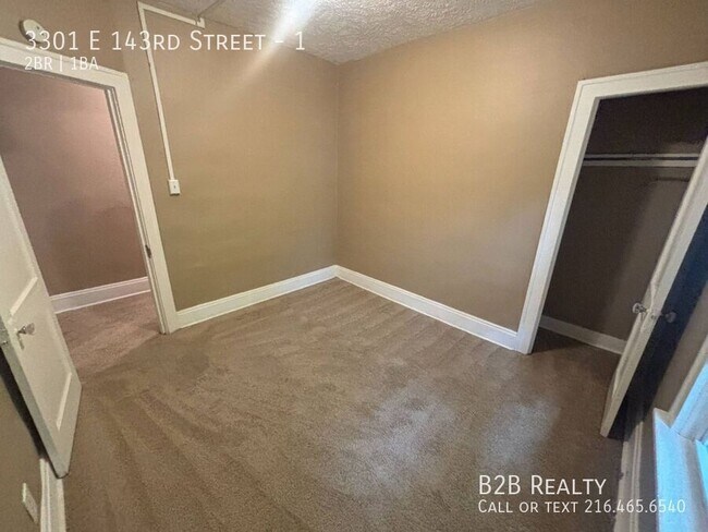 Building Photo - 3301 E 143rd St