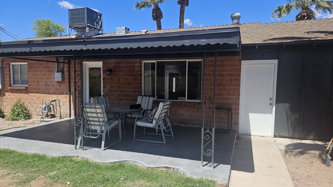 Building Photo - 8507 E Mariposa Dr