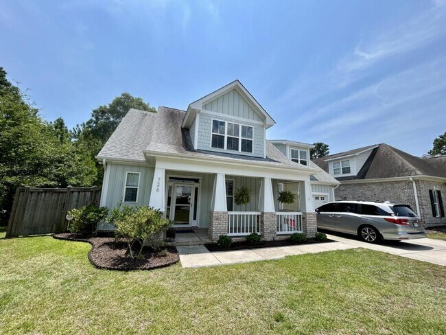 Primary Photo - 726 Quinn Dr