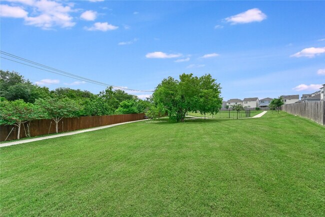 Building Photo - 15109 Casbah Dr