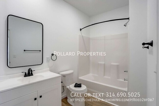 Building Photo - 322 Parkview Dr