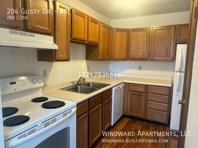 Building Photo - 204 Gusty Dr