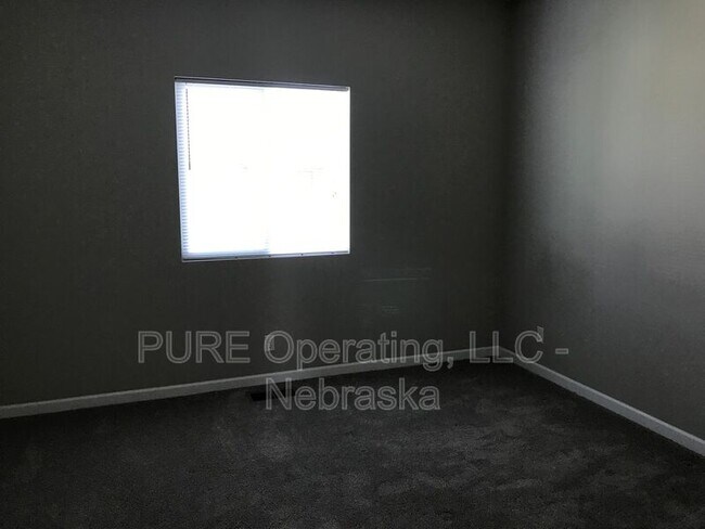 Building Photo - 16509 Heather St
