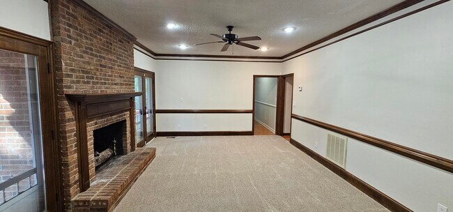 Building Photo - 812 Cape Cod Ct