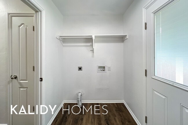 Building Photo - 6140 Cielo Terrace
