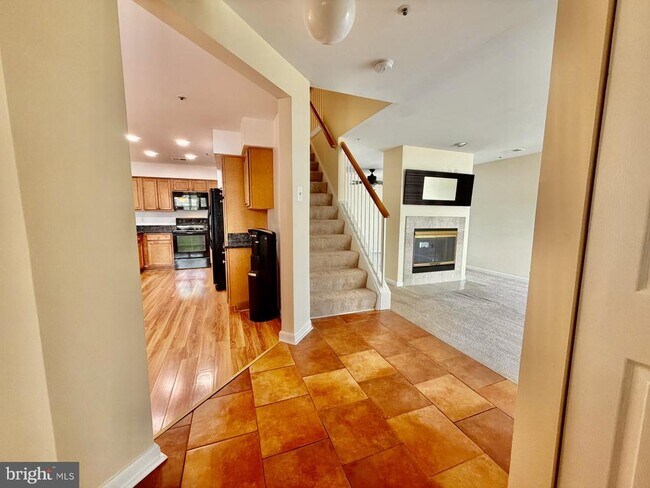 Building Photo - 13829 Bronco Pl