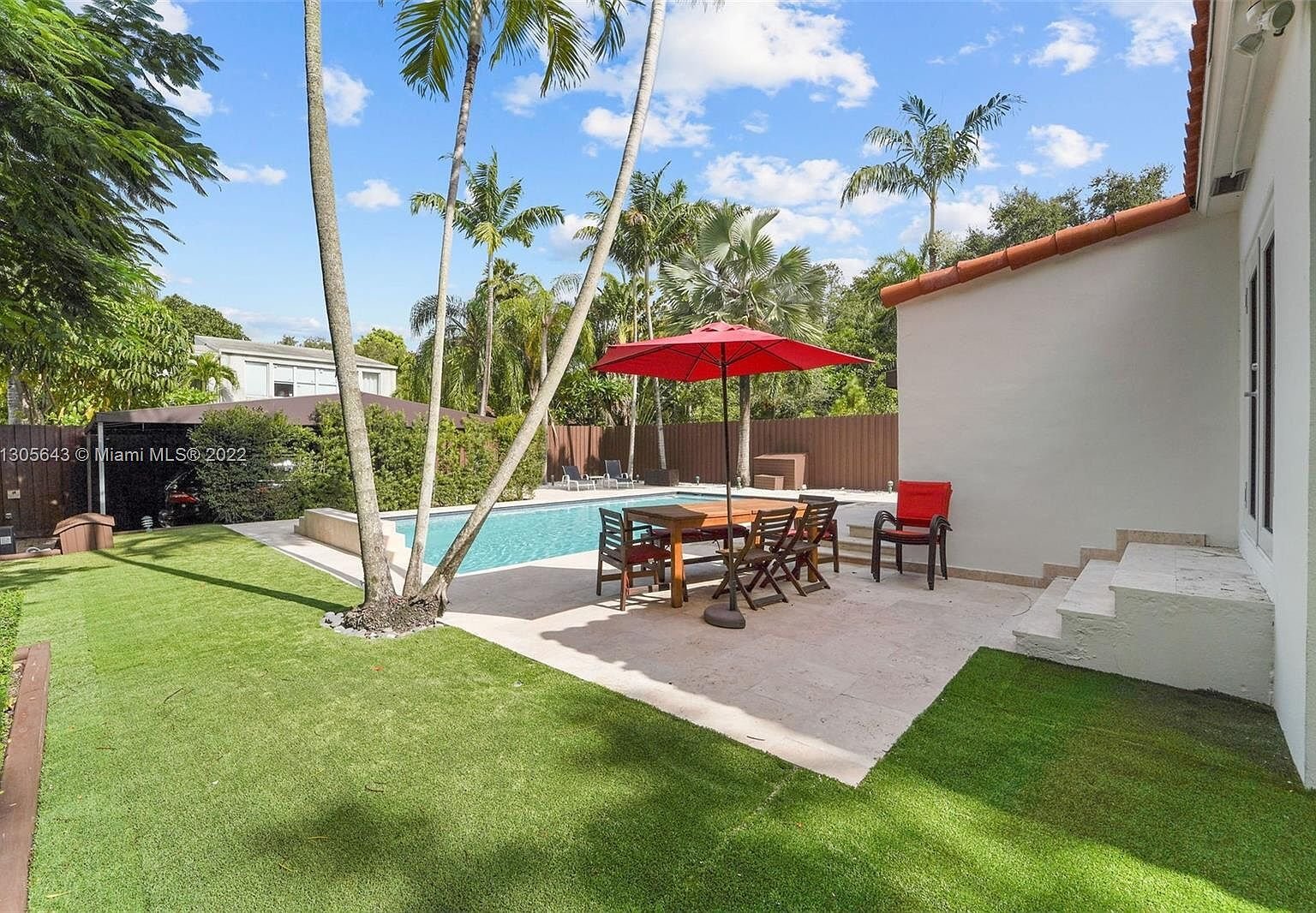 Building Photo - 2441 Swanson Ave