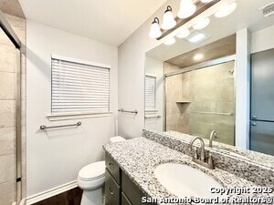 Building Photo - 814 Finale Ct