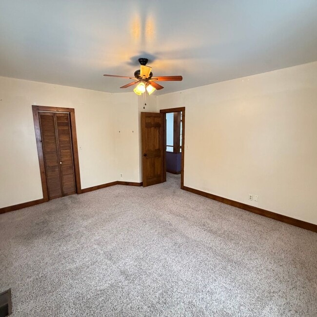 Building Photo - 3 bedroom home on the NW side of Grand Rapids