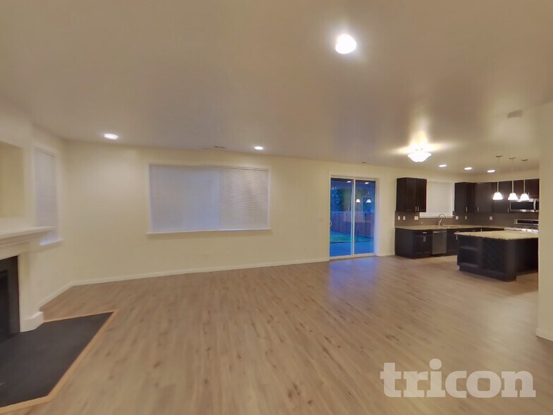 Building Photo - 4262 Novak Dr SW