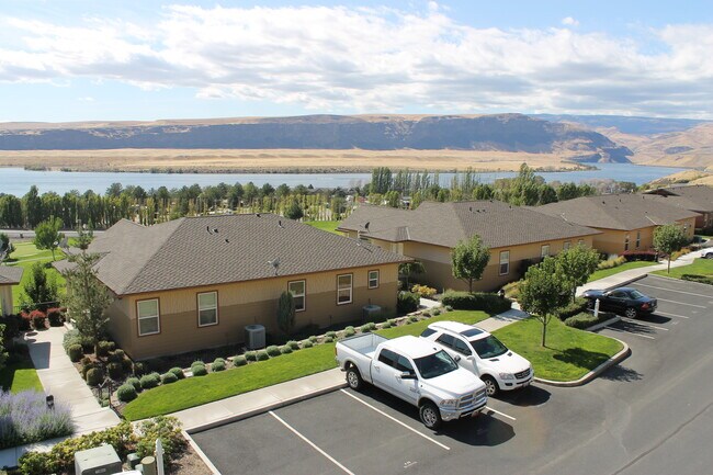 Building Photo - 23251 Sunserra Loop NW