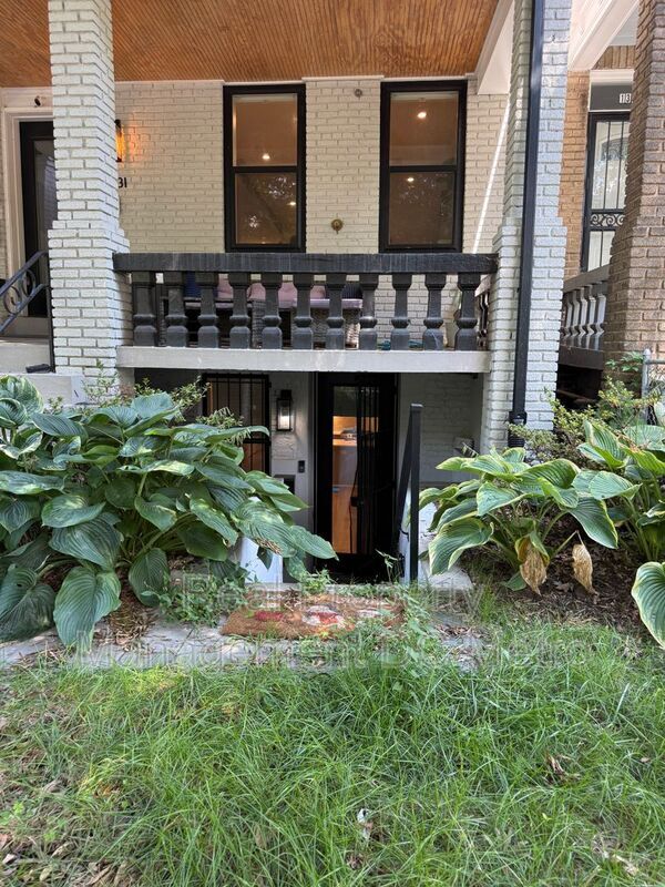 Building Photo - 1331 Taylor St
