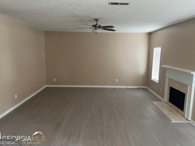 Building Photo - 1256 Partridge Ln