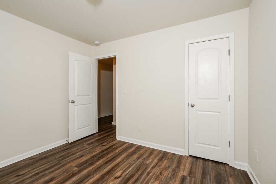 Building Photo - 401 Hawthorn Trail