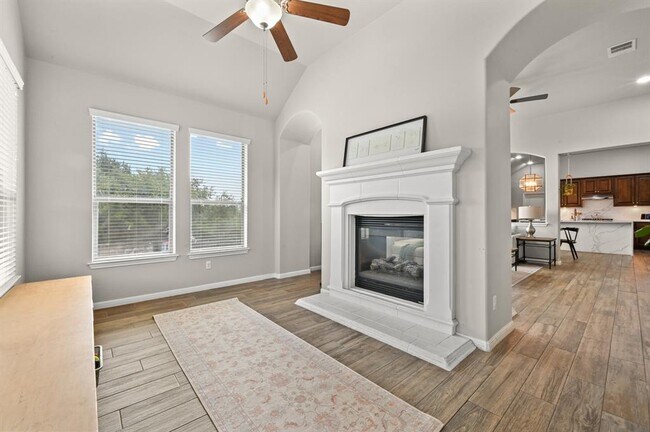 Building Photo - 4325 Tambre Bend