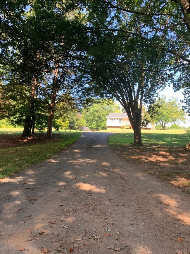 Driveway View - 2720 Shober Ct