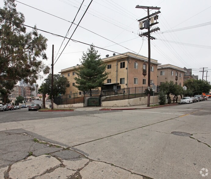 Primary Photo - &quot;Loma Lake Apartments&quot;- Loma Lak...