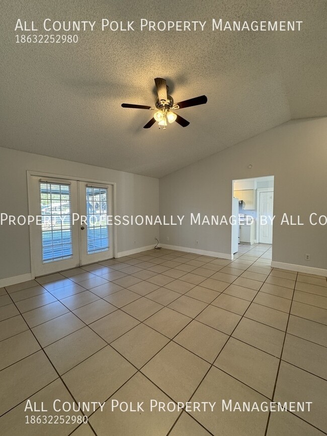 Building Photo - Spacious 3 Bedroom Home for Rent