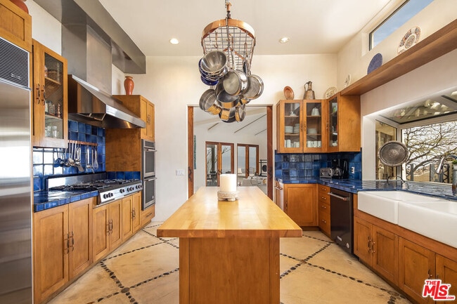 Building Photo - 57425 Palm Seco Cir