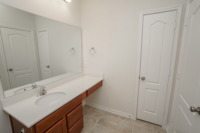 Building Photo - 4807 Westfield Pines Dr