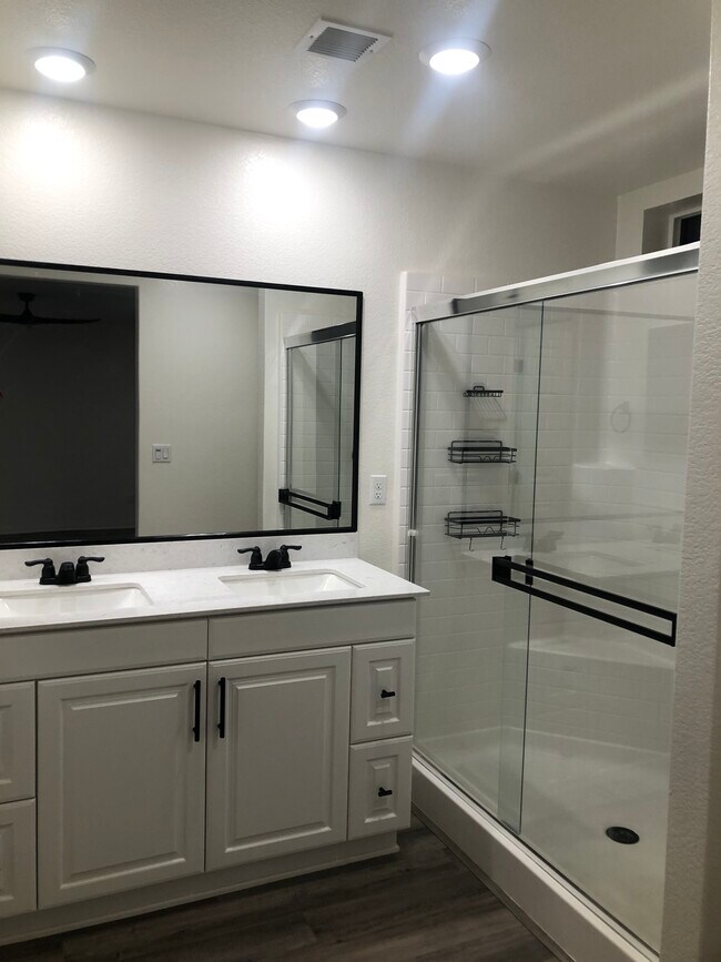 Building Photo - 26756 Calle Celia