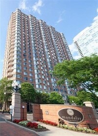 Building Photo - 20 2nd St