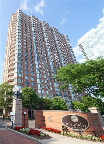 Building Photo - 20 2nd St