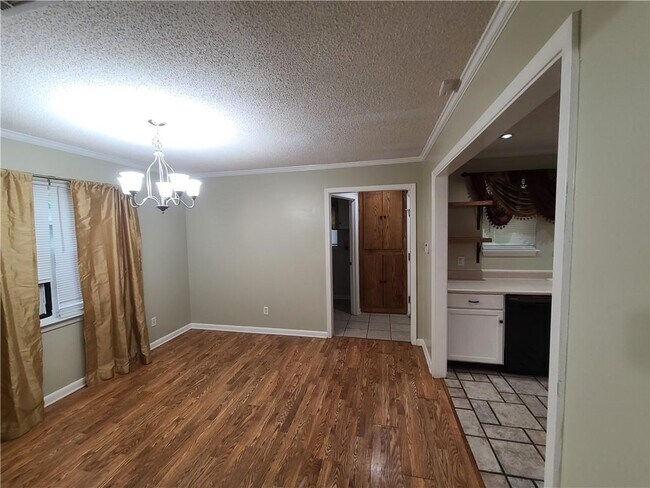 Building Photo - 8535 Clement Poiroux Ln