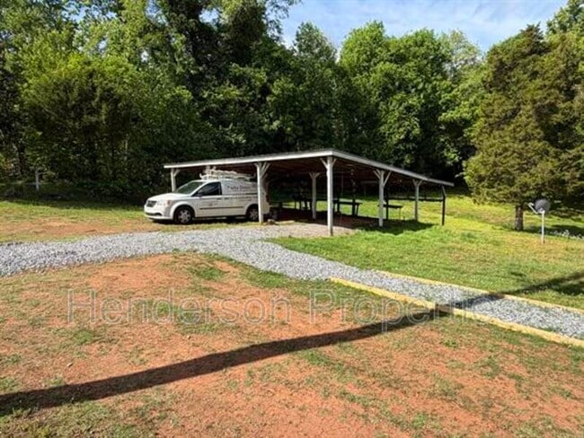 Building Photo - 4685 Harmony Hwy