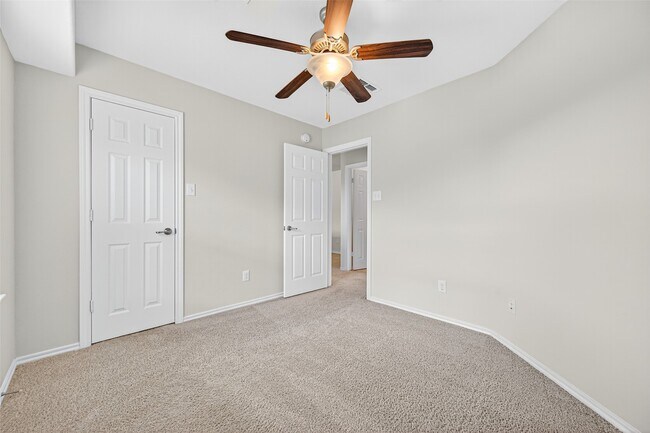 Building Photo - 24670 Folkstone Cir