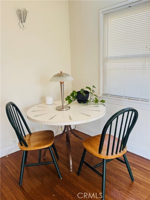 Building Photo - 5717 Alessandro Ave