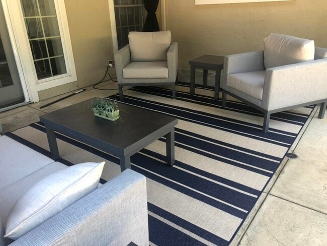 Building Photo - 125 Timberline Ct