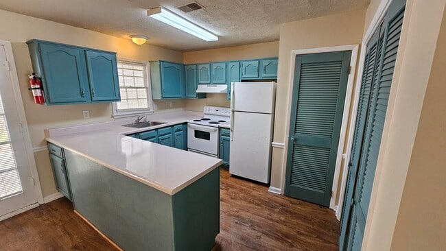 Building Photo - 4415 Redgate Rd