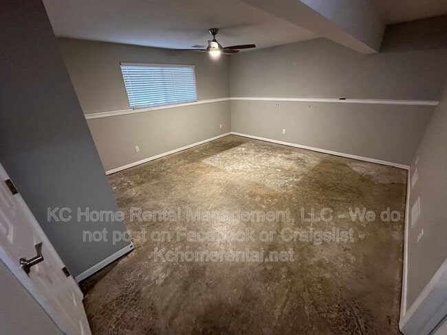 Building Photo - 224 S Huntsman Blvd