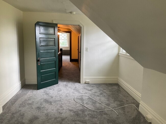 Building Photo - 229 Cocoa Ave