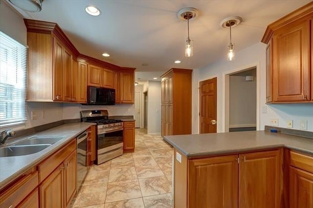 Building Photo - 6317 Masthead Dr