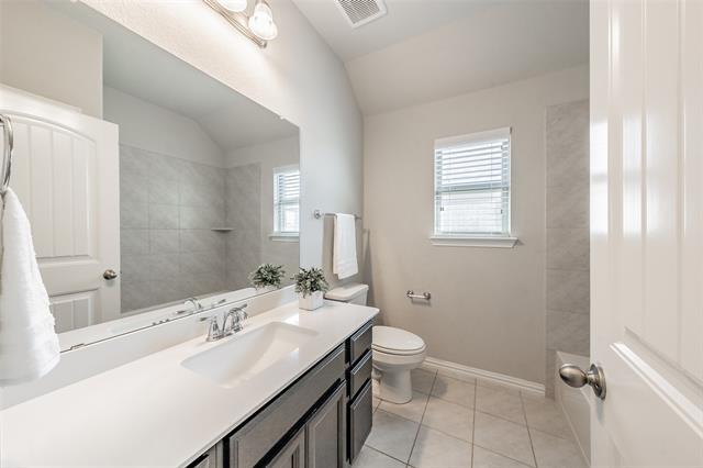 Building Photo - 1421 Tanglewood Trail