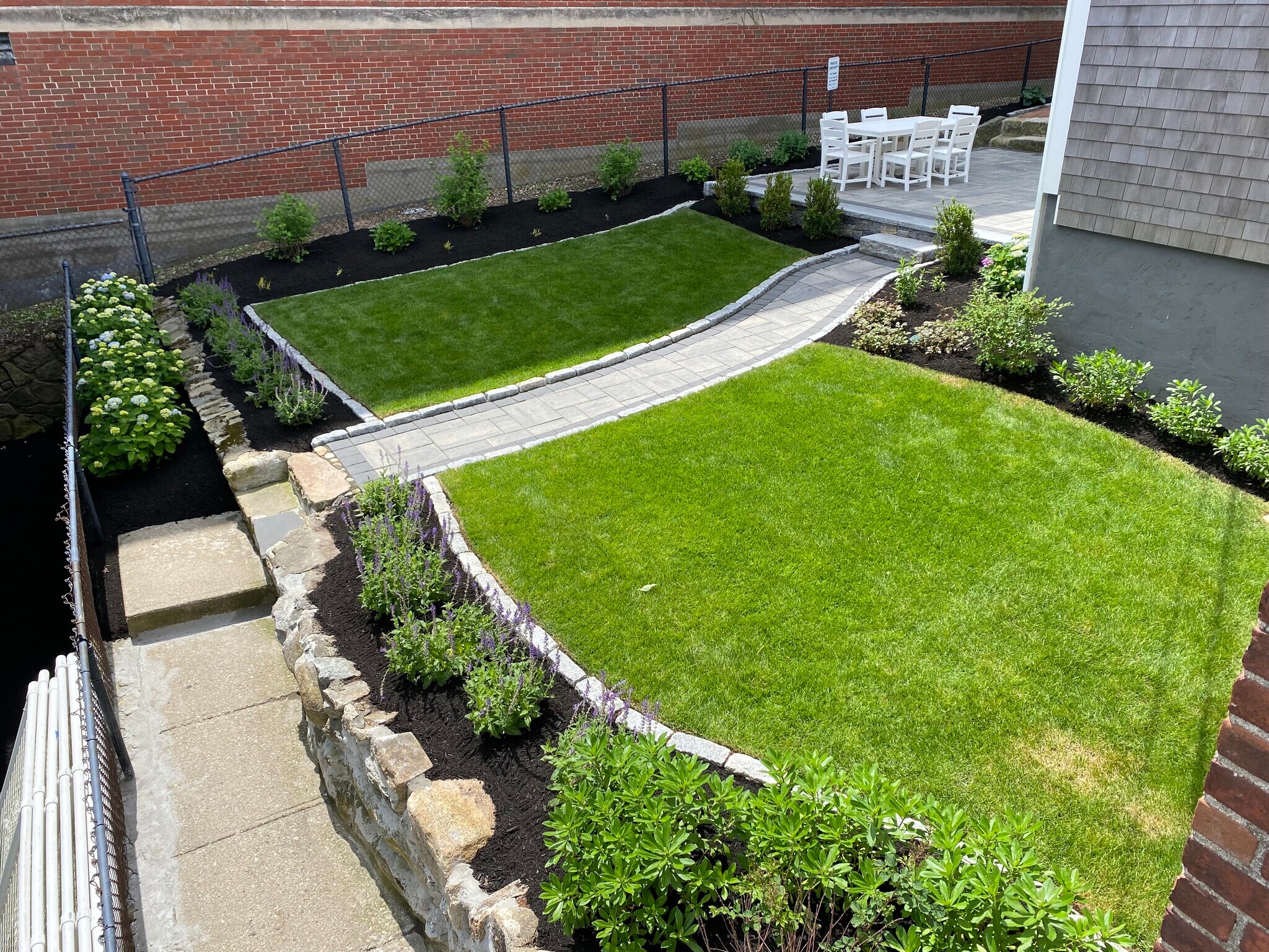 Building Photo - 37 Court St