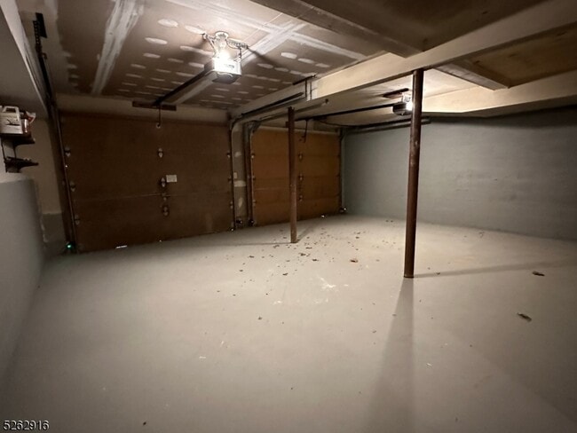 Building Photo - 54 Water St