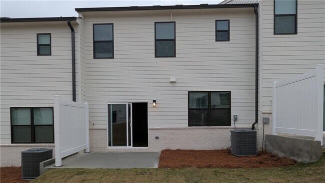 Building Photo - 1726 Harper Lily Ln