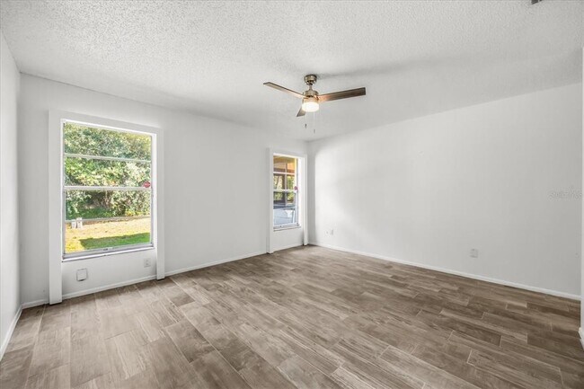 Building Photo - 10325 Marco Polo Dr