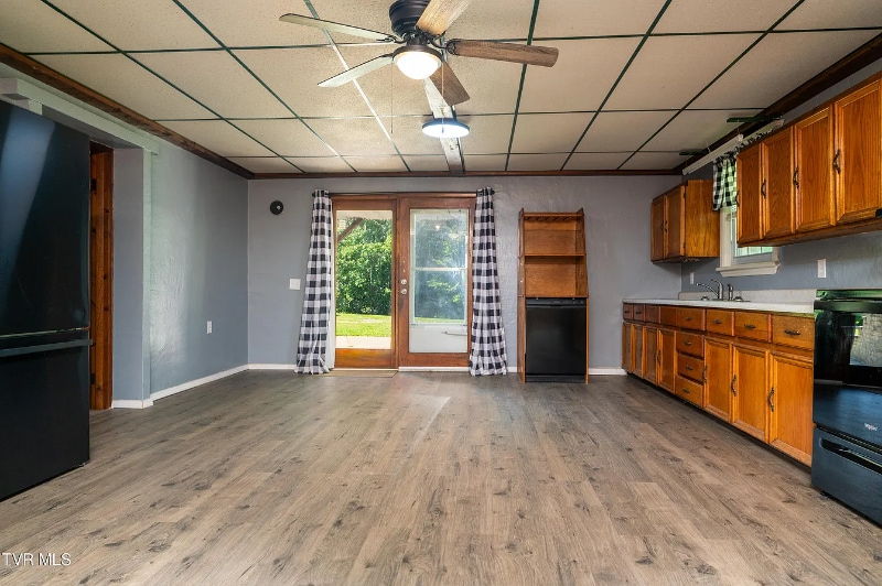 Building Photo - 121 Dee Runion Rd