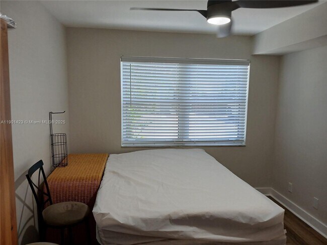 Building Photo - 1945 NW 4th Ave