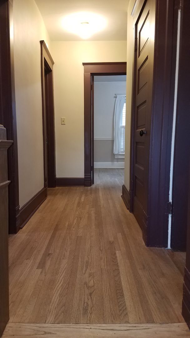 Building Photo - Walking Distance to St. Mary's Hospital and Downtown Rochester