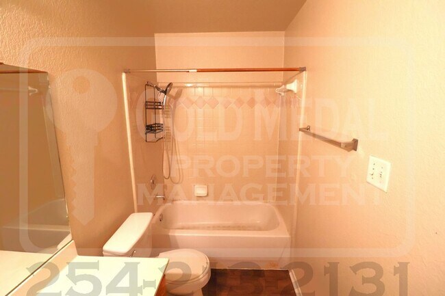 Building Photo - 3308 Cantabrian Dr