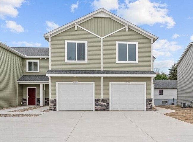 Primary Photo - 13630 Signature Dr