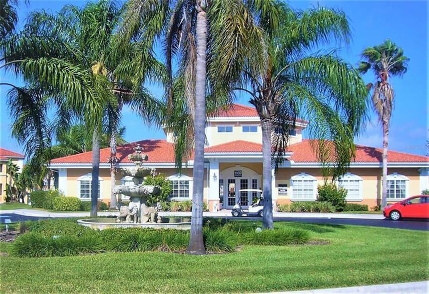 Villagio main clubhouse - 1025 Villagio Cir