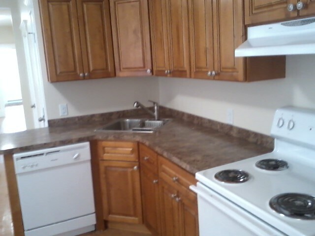 Building Photo - 30 S Huntington Ave