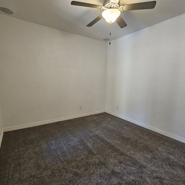 Building Photo - Custom Pool Home for Rent