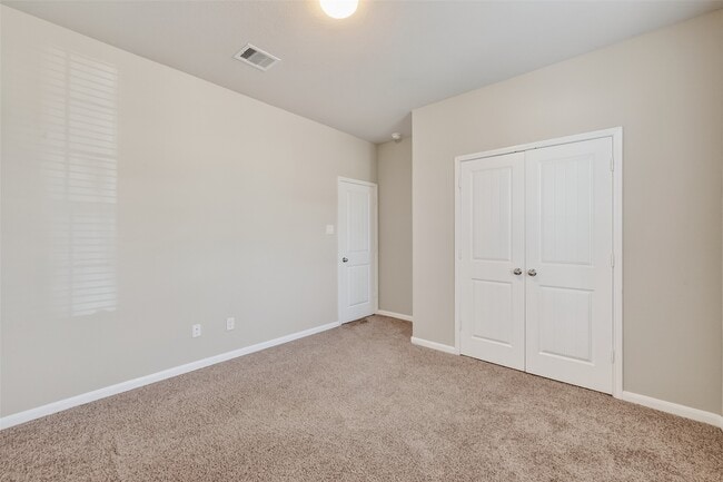 Building Photo - 5810 Metaphor Wy